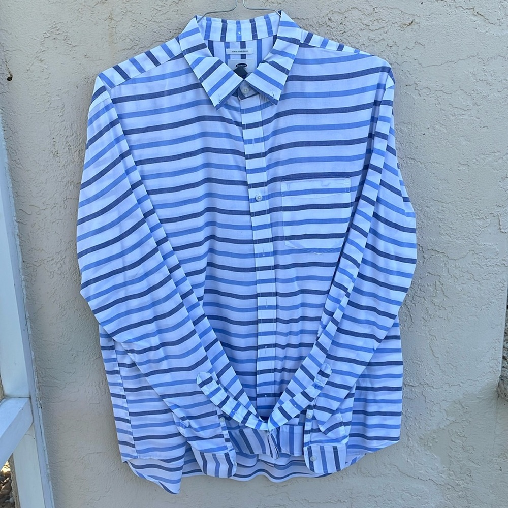 Old Navy casual dress shirt